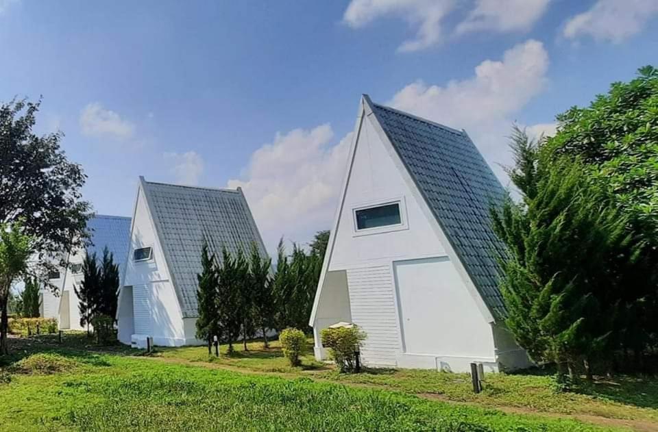 Phrao Camping Village Exteriör bild